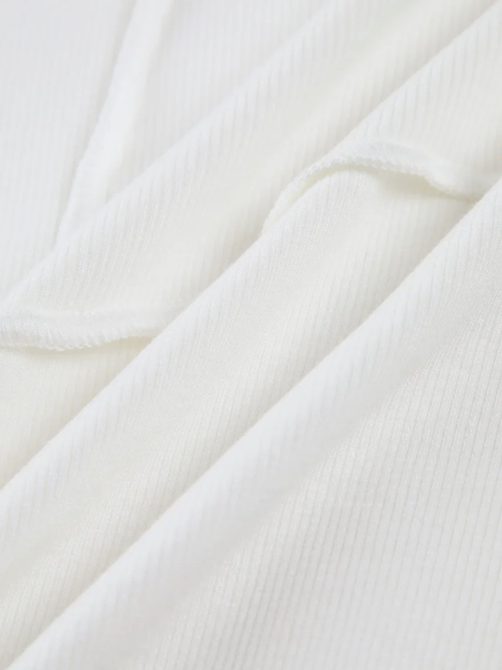 Commense Basic Piping Long Sleeve Top - Picture 4 of 4